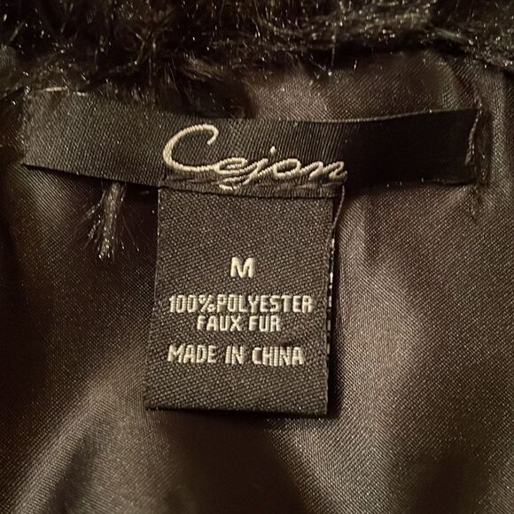 EUC. Cejon Black Faux Fur Vest - M - Picture 3 of 4